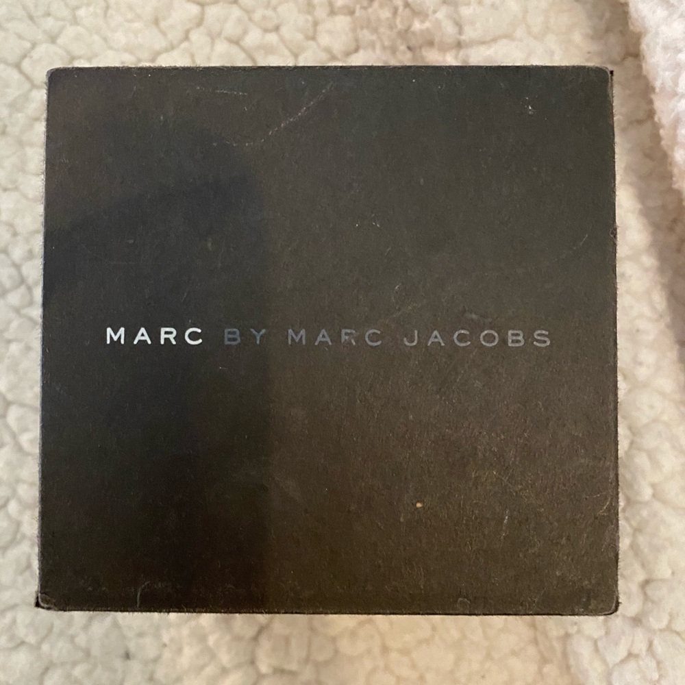 Marc Jacobs Watch - Picture 4 of 4
